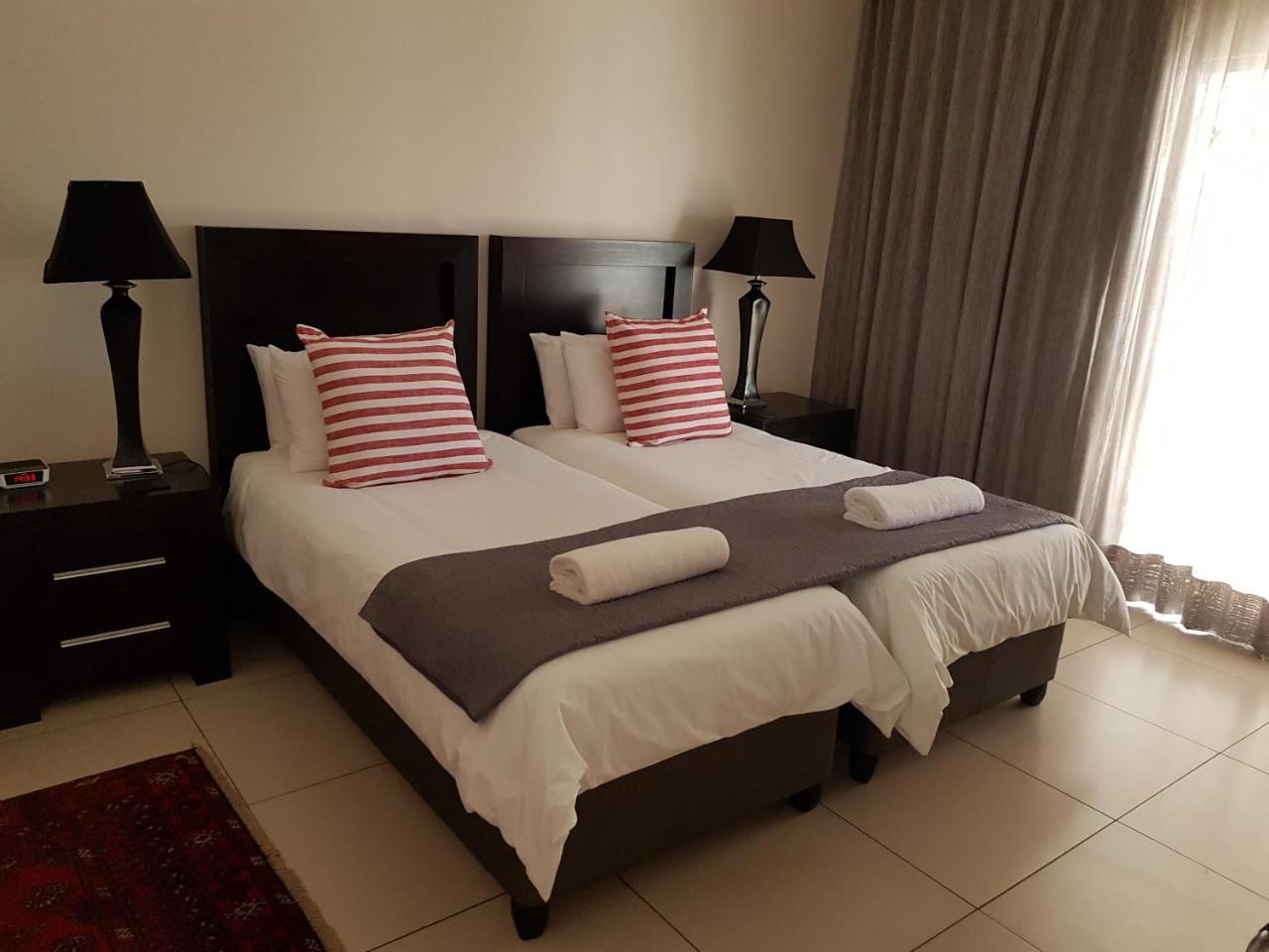 Presidensie Guest Rooms 波切夫斯特鲁姆 外观 照片