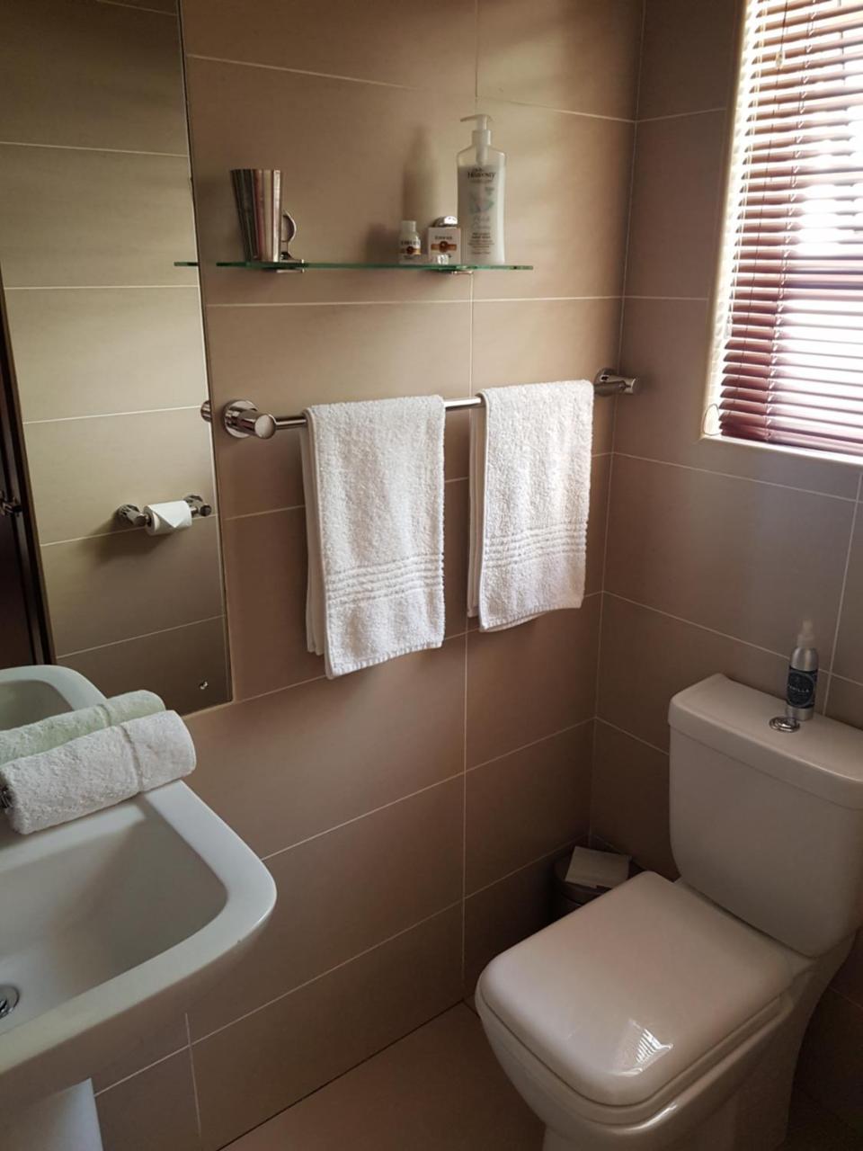 Presidensie Guest Rooms 波切夫斯特鲁姆 外观 照片